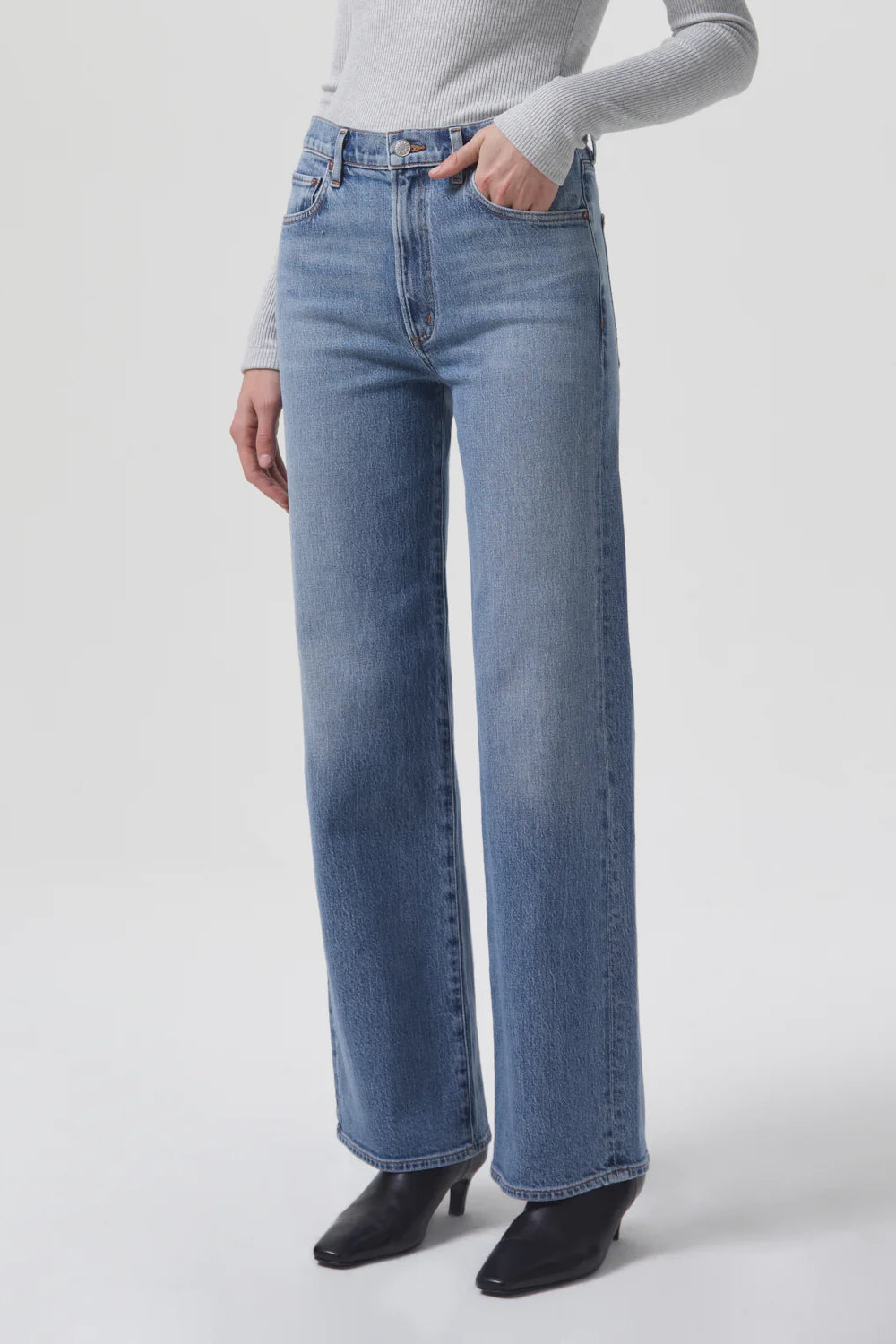 Nebula Aurora Straight Jean