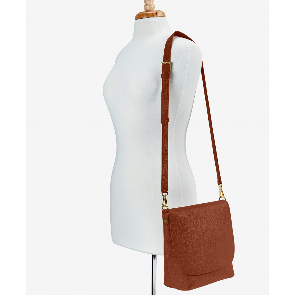 Immortale Edge Crossbody