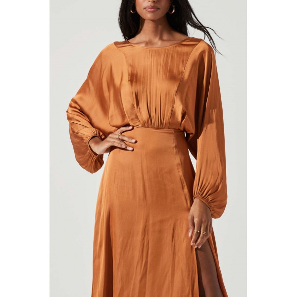 Mystère Sleeve Dress