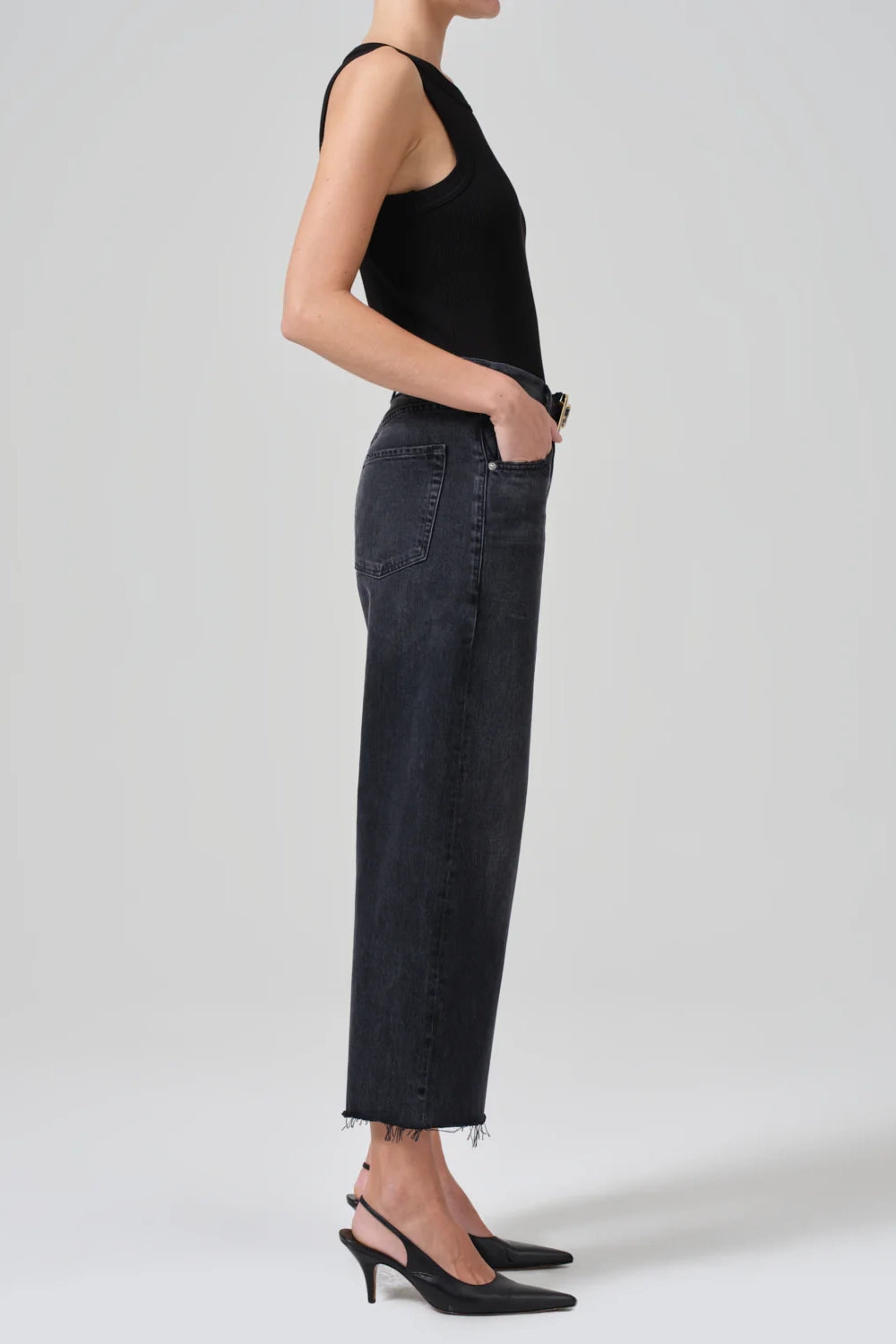 Flair Grâce Raw Hem Crop Jean