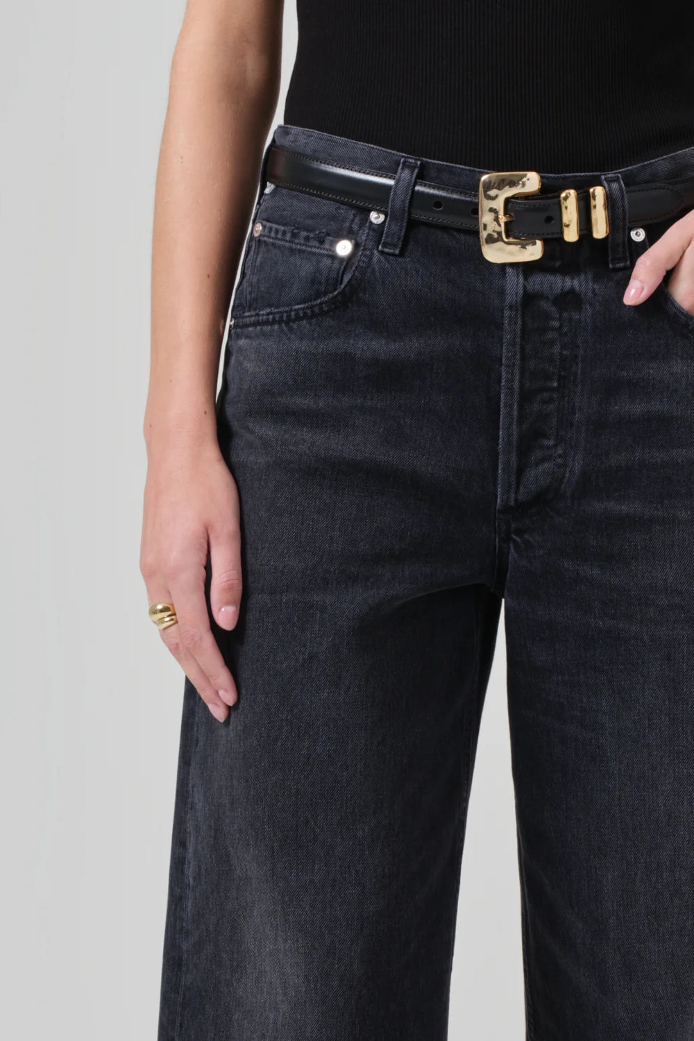 Flair Grâce Raw Hem Crop Jean