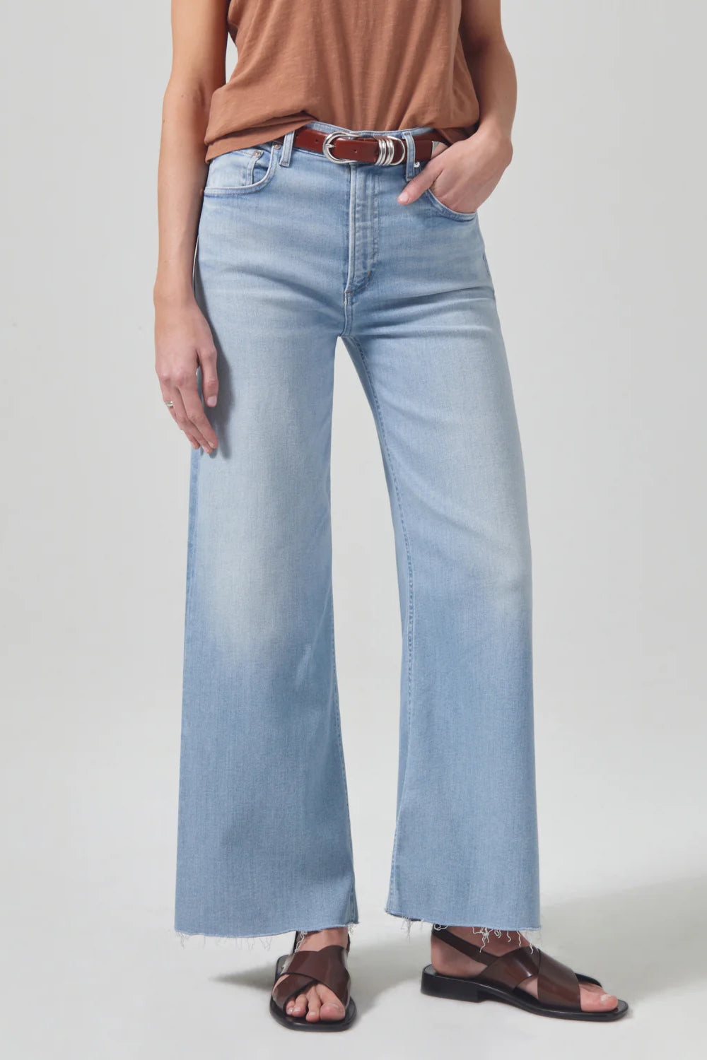 Echo Crop Wide Leg Jean