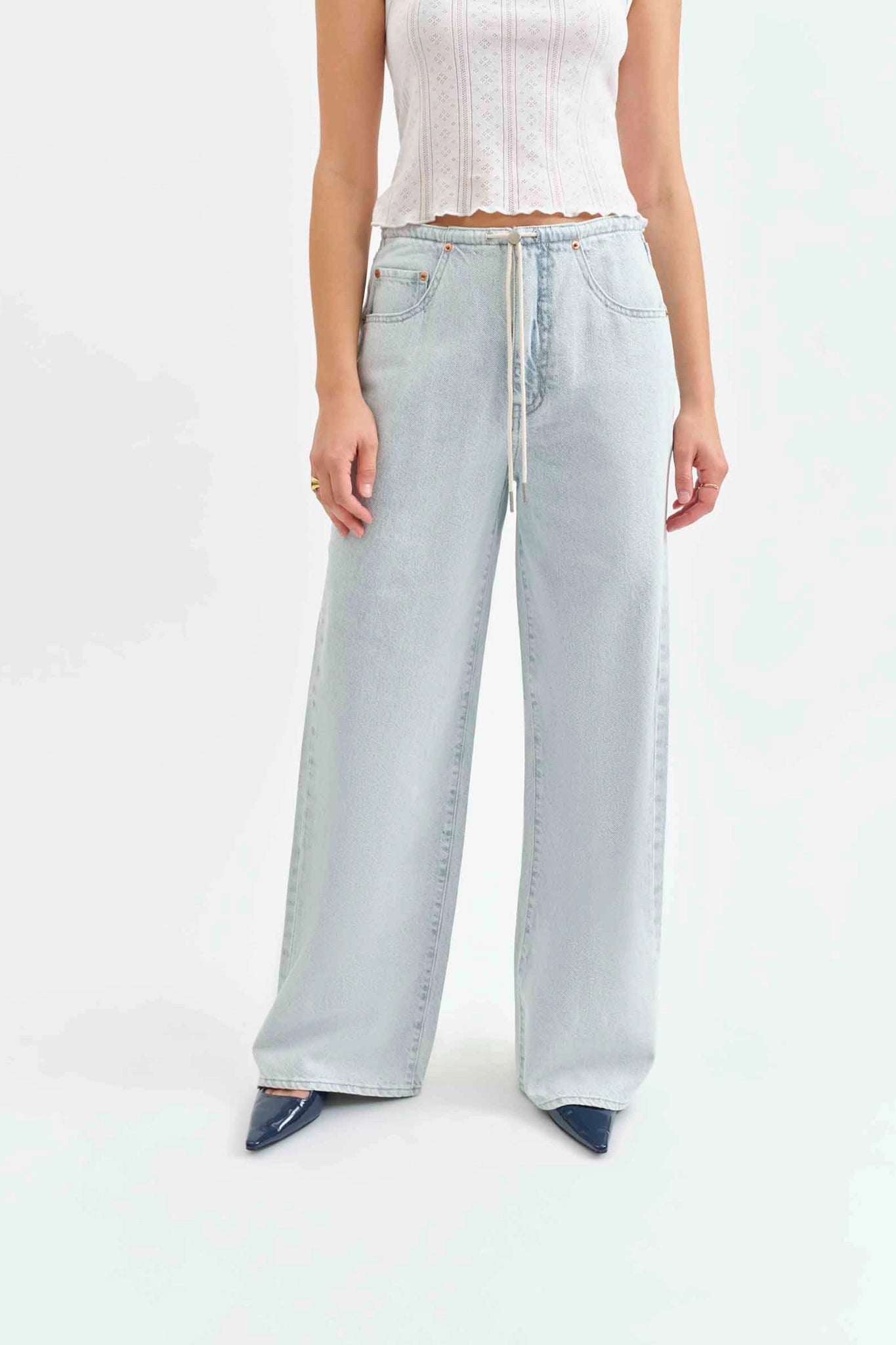Vita Mid Rise Wide Leg Jean