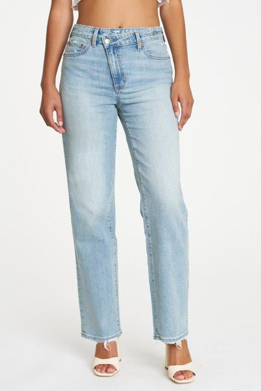 Nebula Aurora Over High Rise Straight