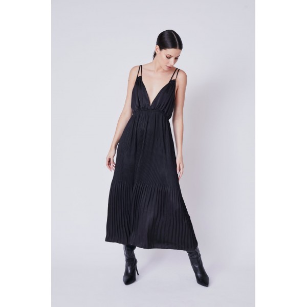 Elite Pleat Maxi Dress