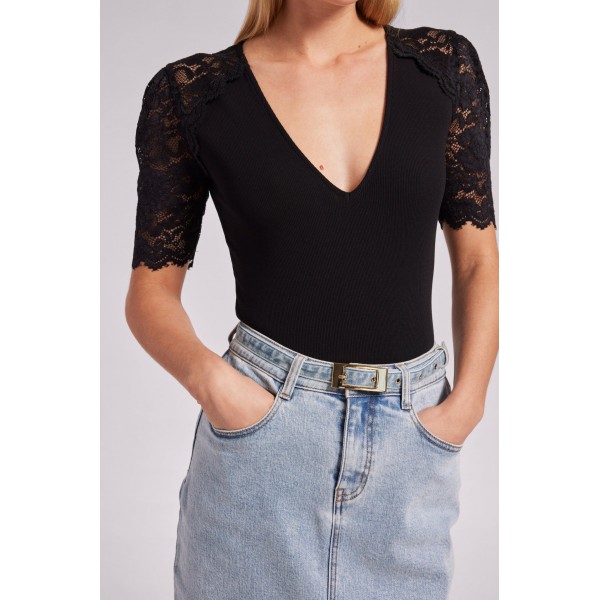 Aura Lace Top