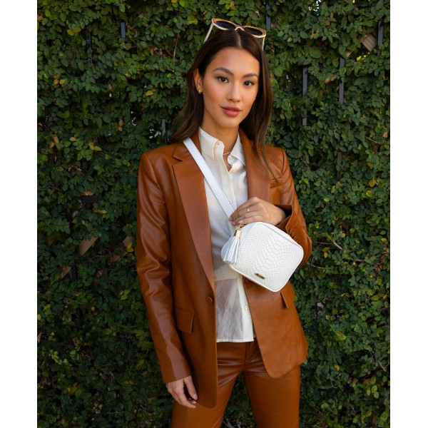 Essence Paradox Belt Bag