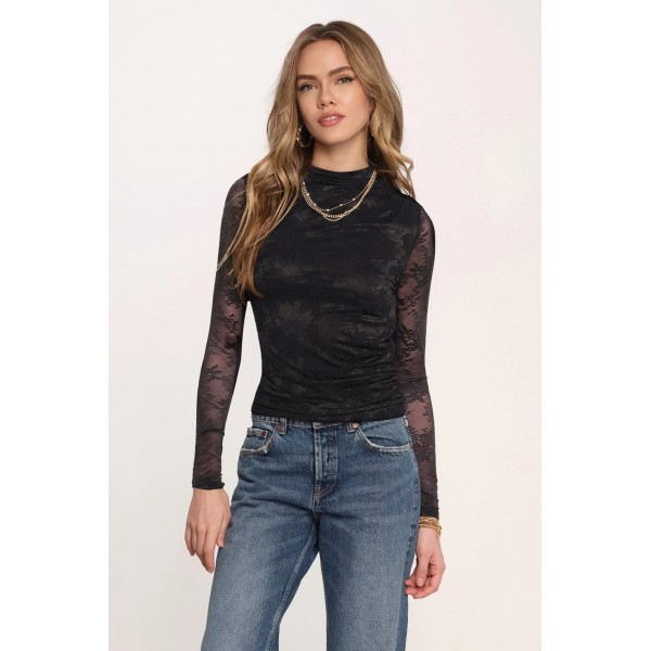 Élan Allure Lace Top