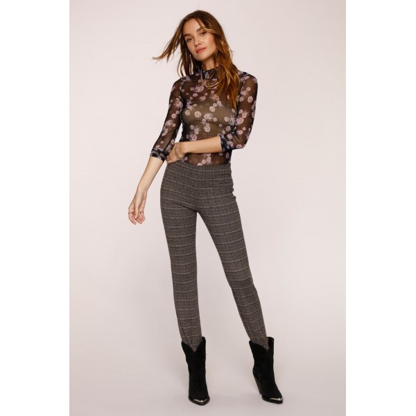 Edge Plaid Stirrup Pant