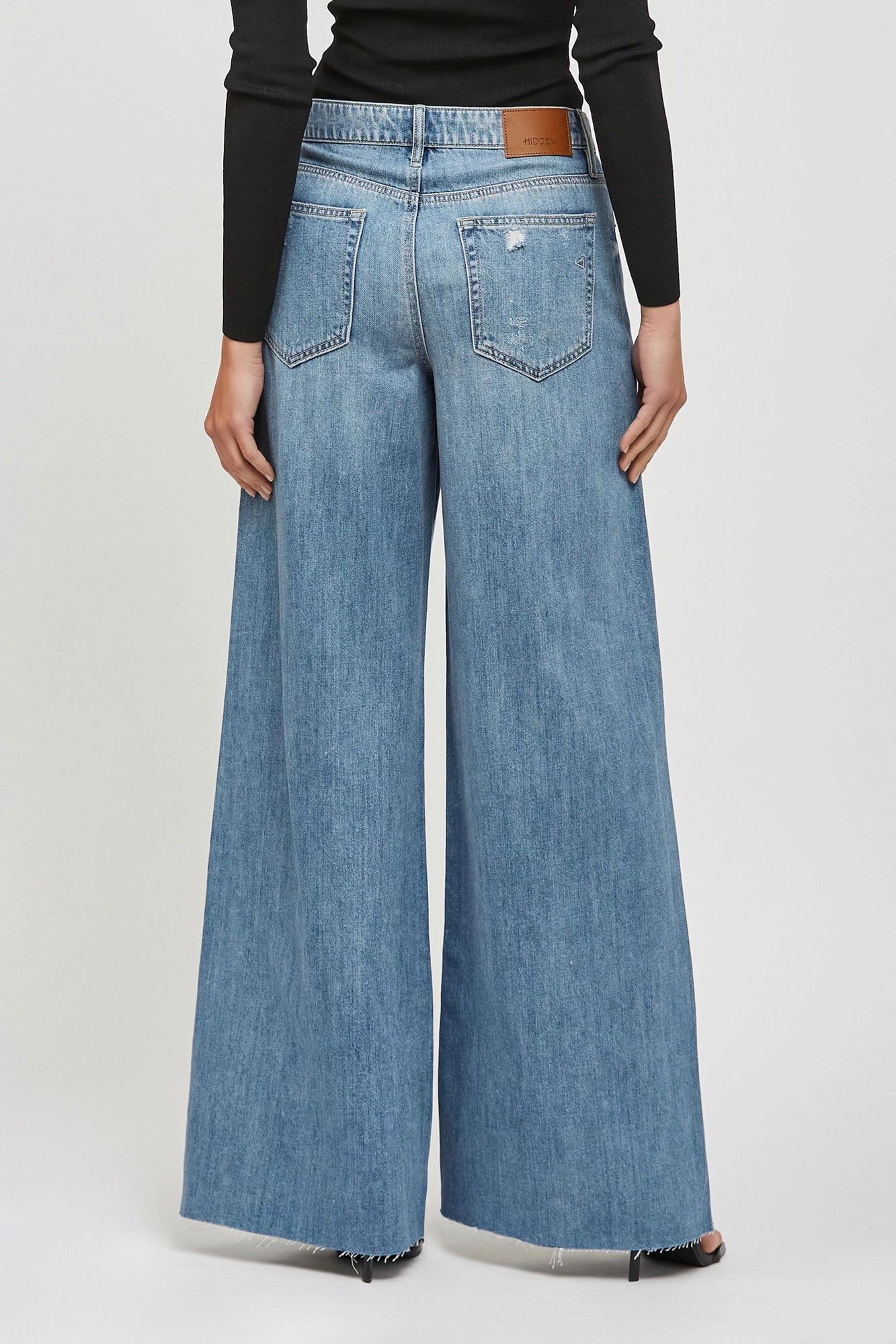 Flair Grâce Super Wide Leg Jean