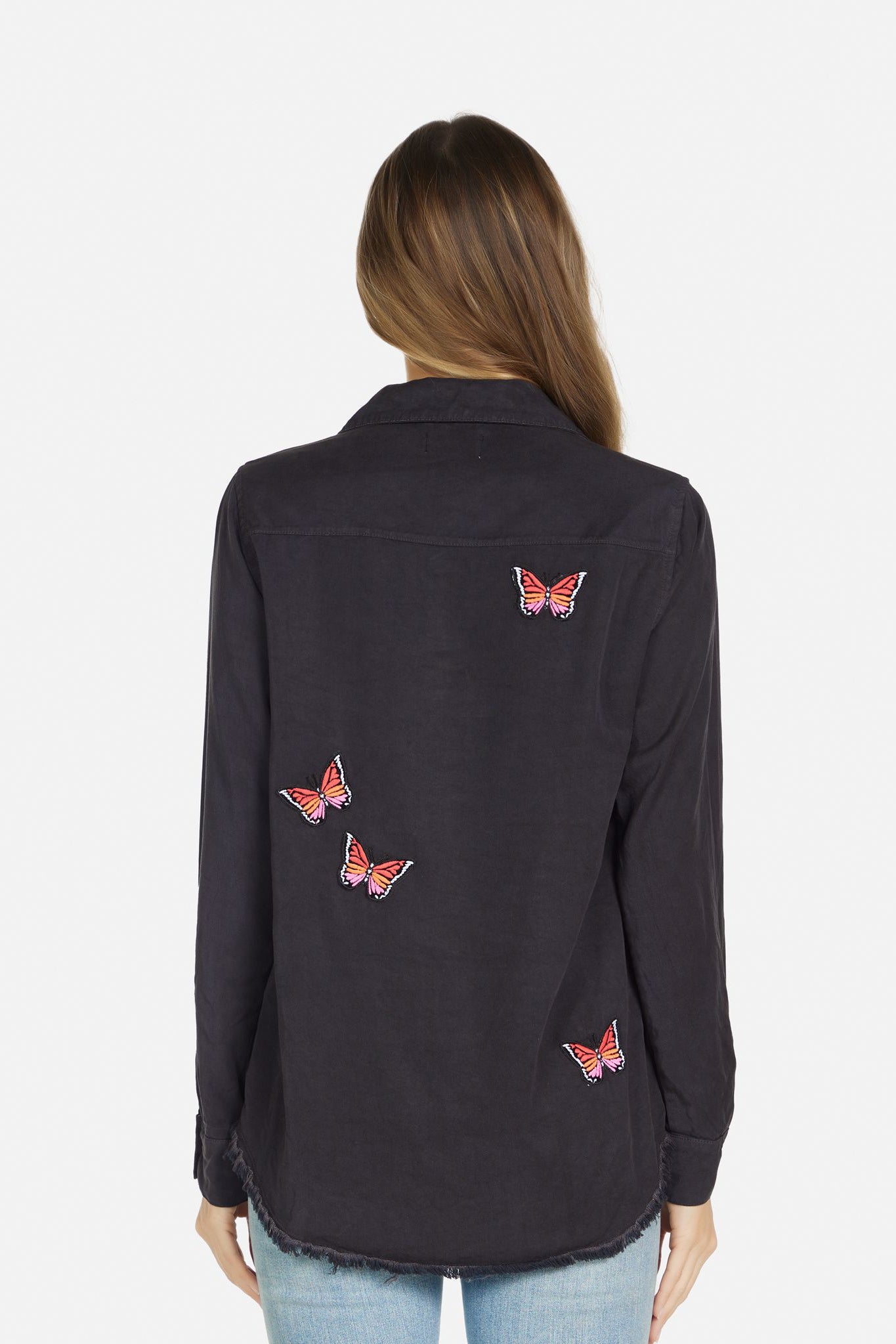 Perle Soie Butterfly Button Down