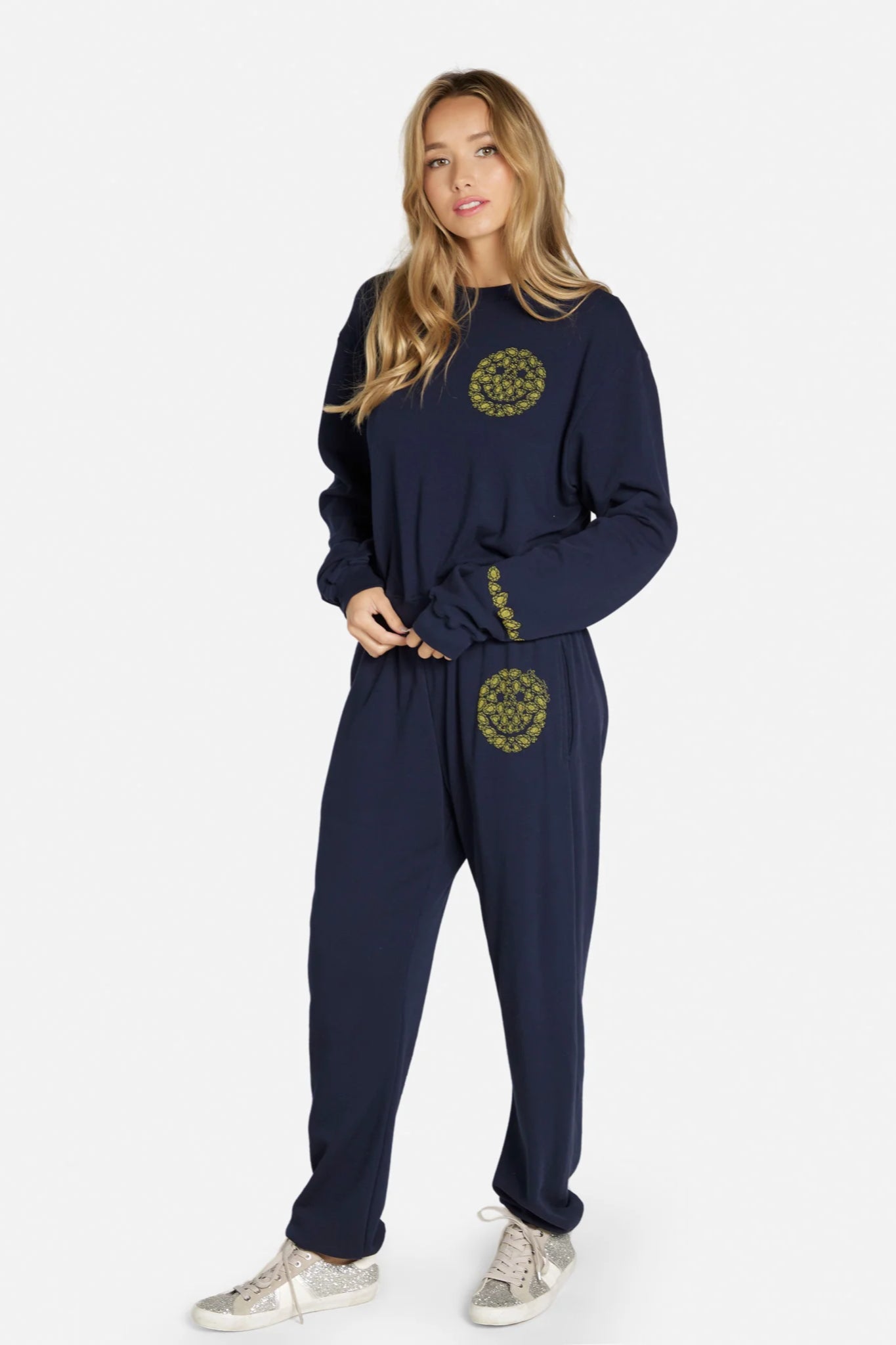 Allure Diamond Happy Face Sweat Shirt