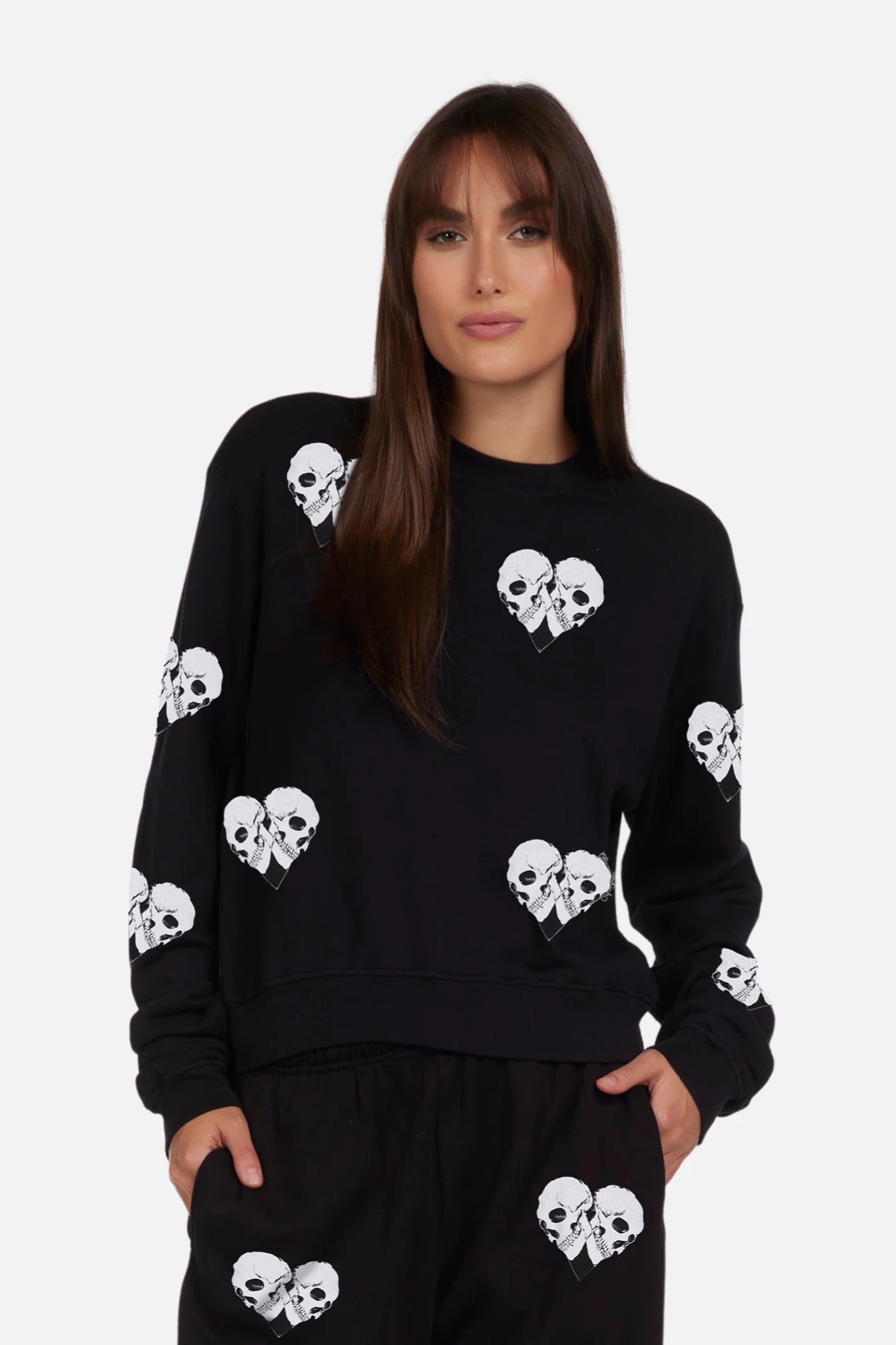 Essence Skull Heart Sweat Shirt