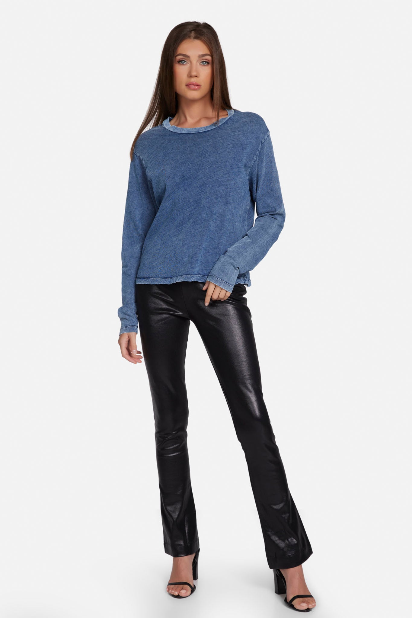 Symmetry Long sleeve Tee