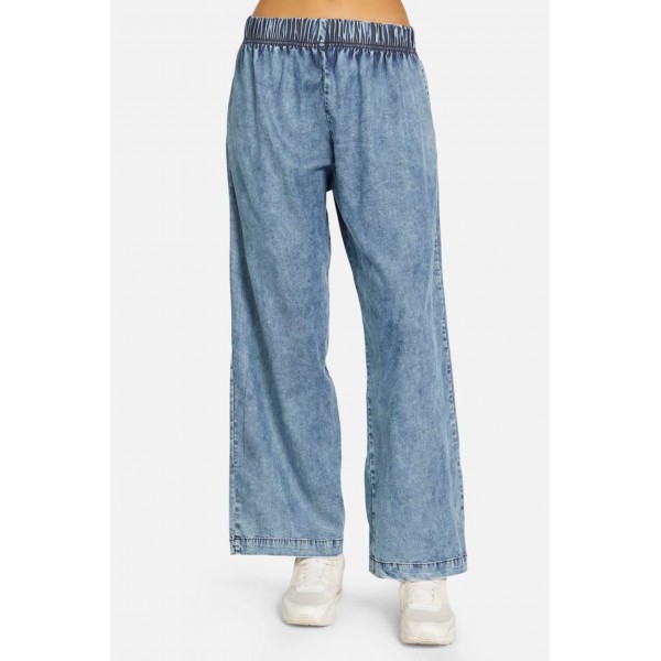 Mystère Wide Leg Denim Pant