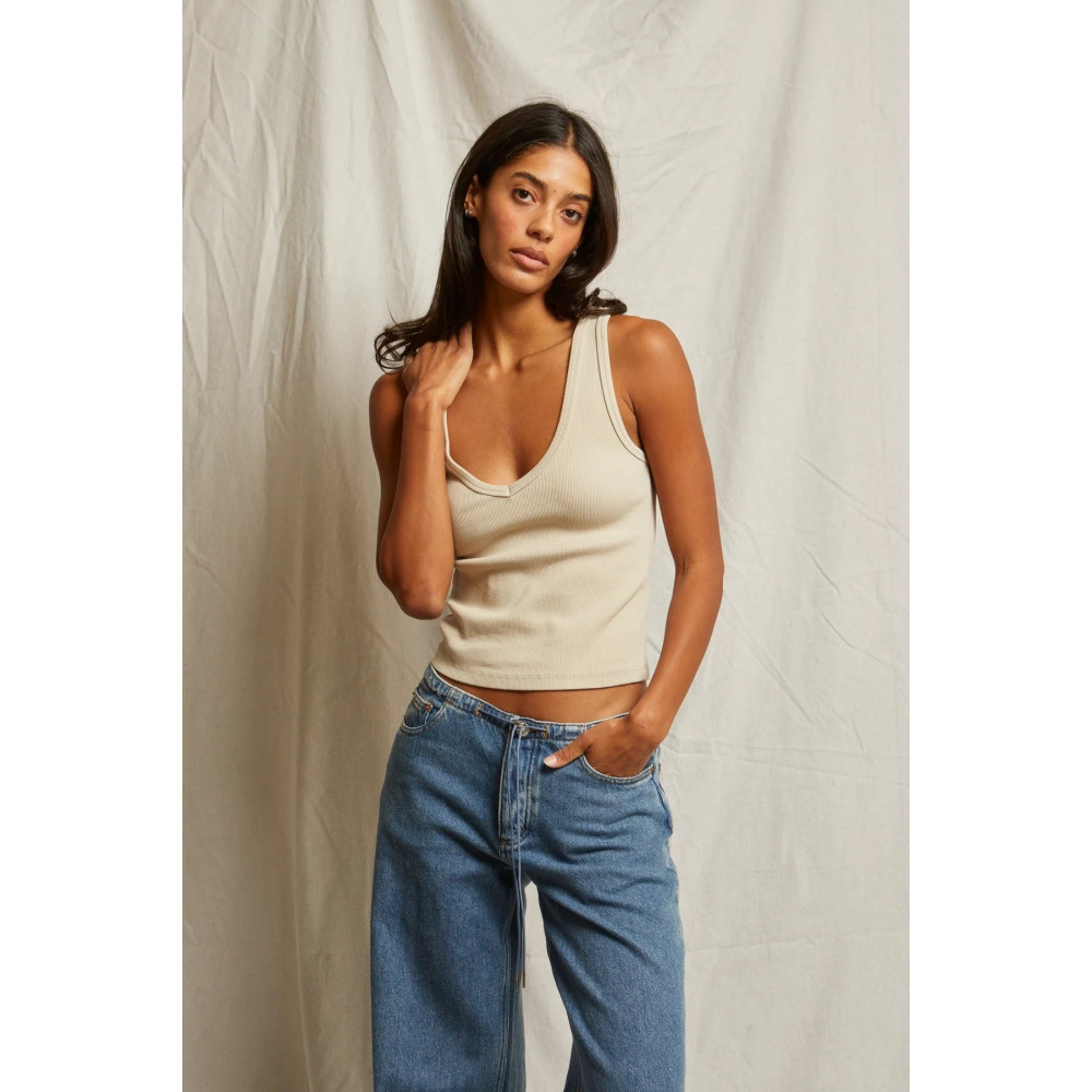 Segreto Dream V Neck Tank
