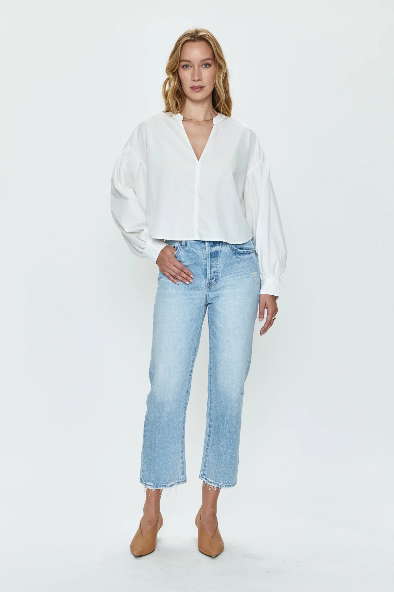 Alma Crop High Rise Straight Jean