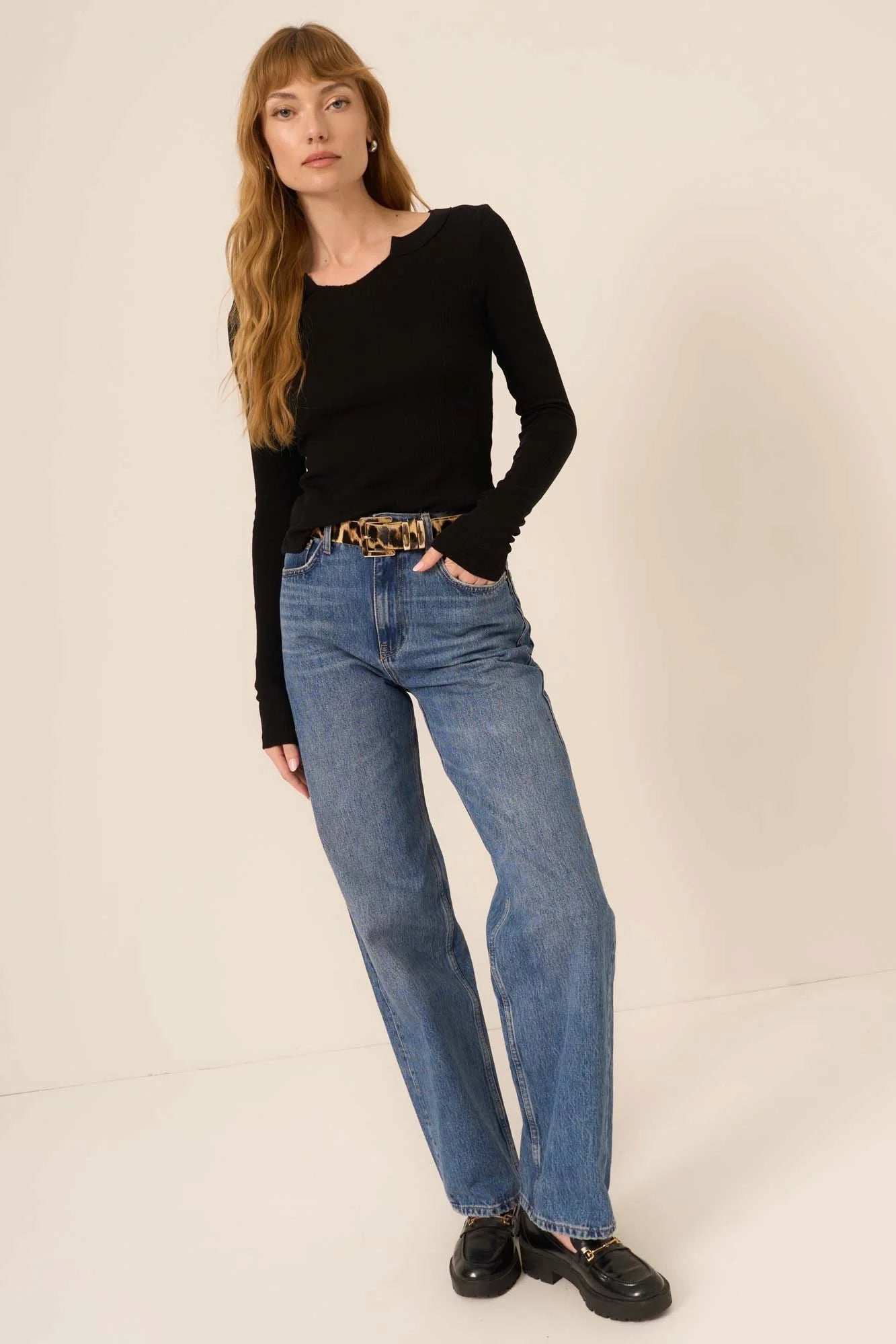 Tone Comeback Notch Neck Long Sleeve