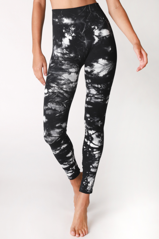 Peak Dye Leggings