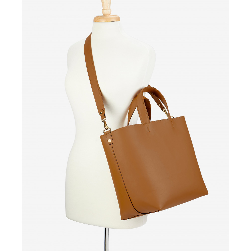 Inferno Tote