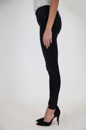 Pure Distressed Skinny