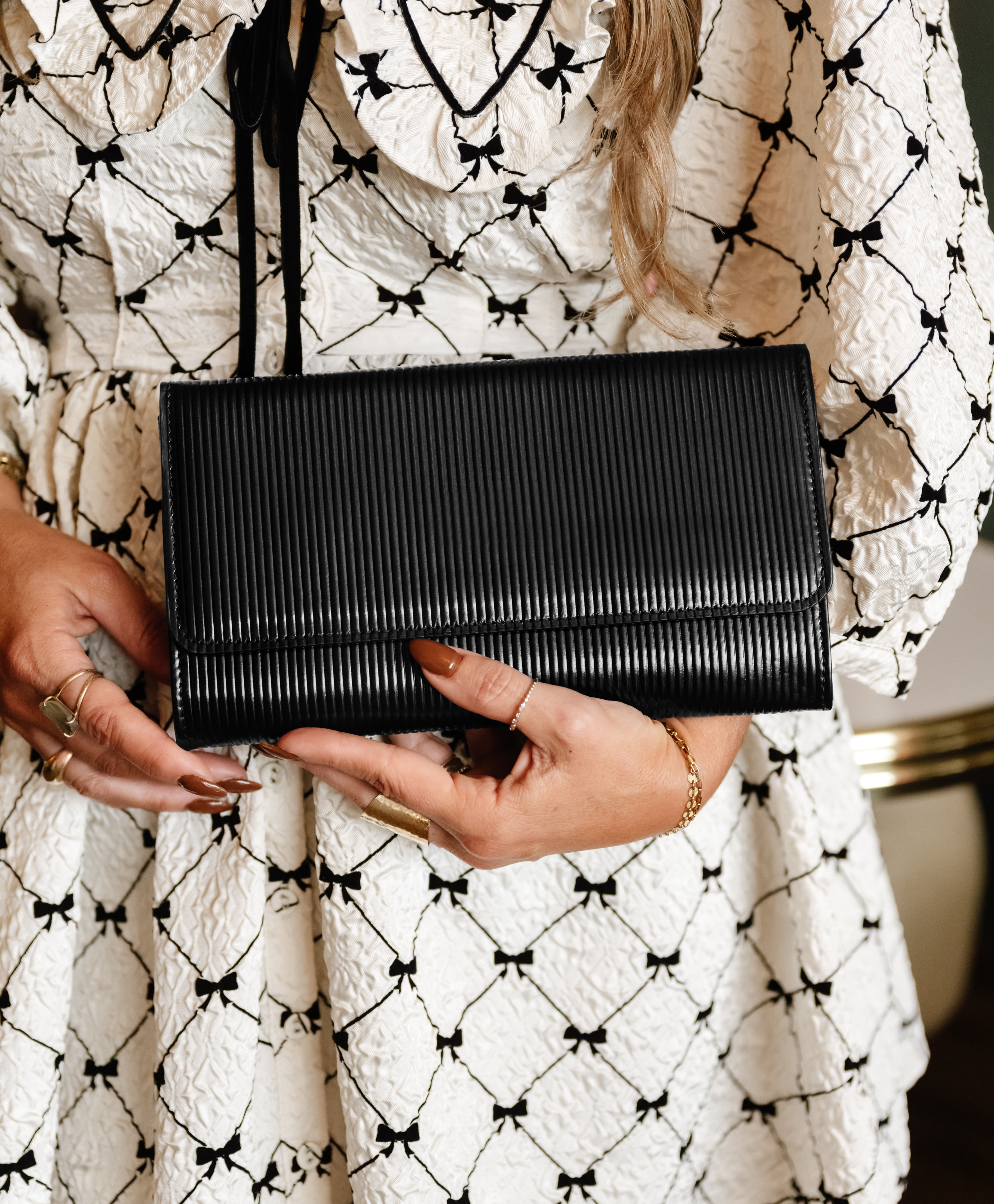 Ivory Mood Clutch