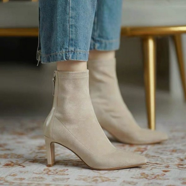 Élite Heels