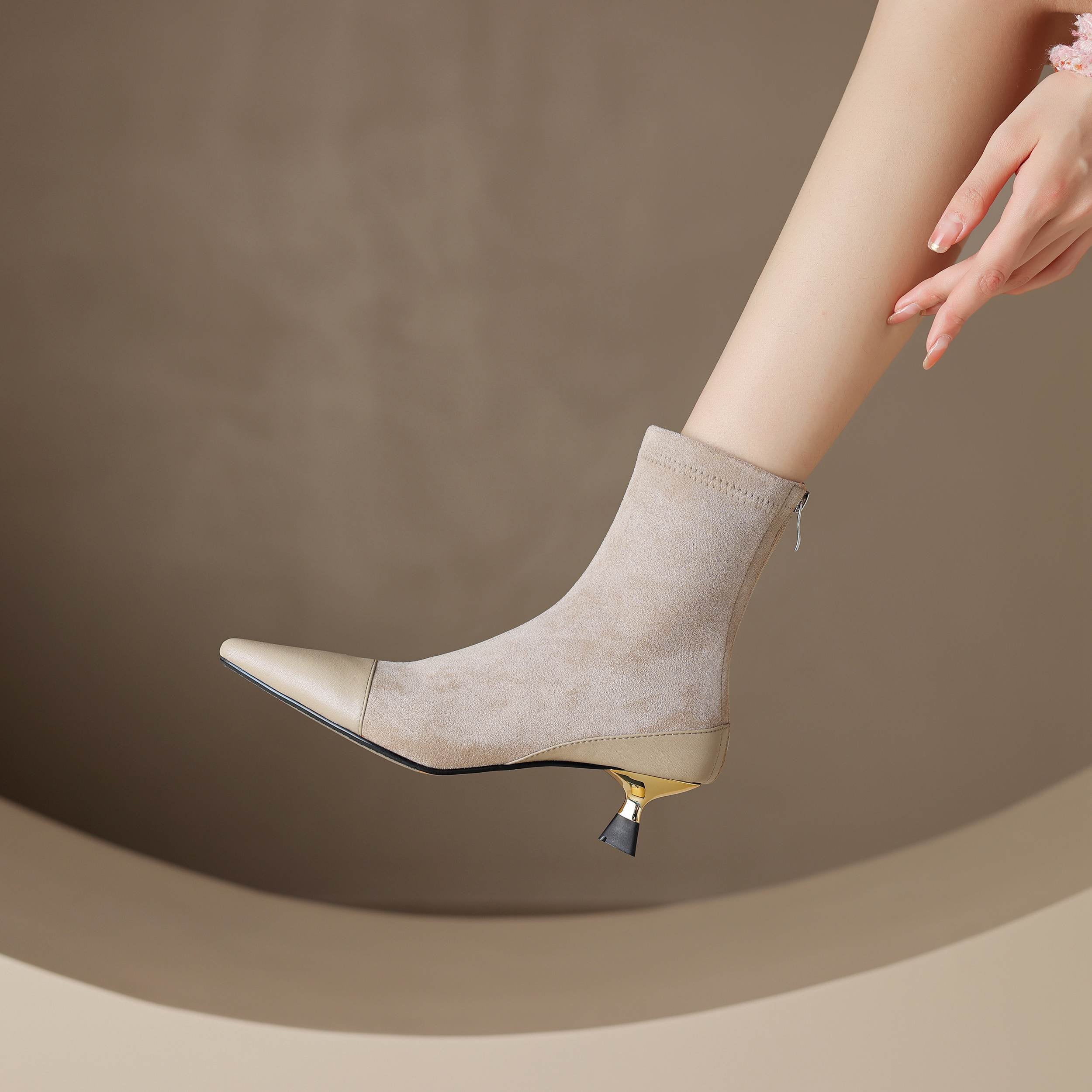 Essence Paradox Leather Boots