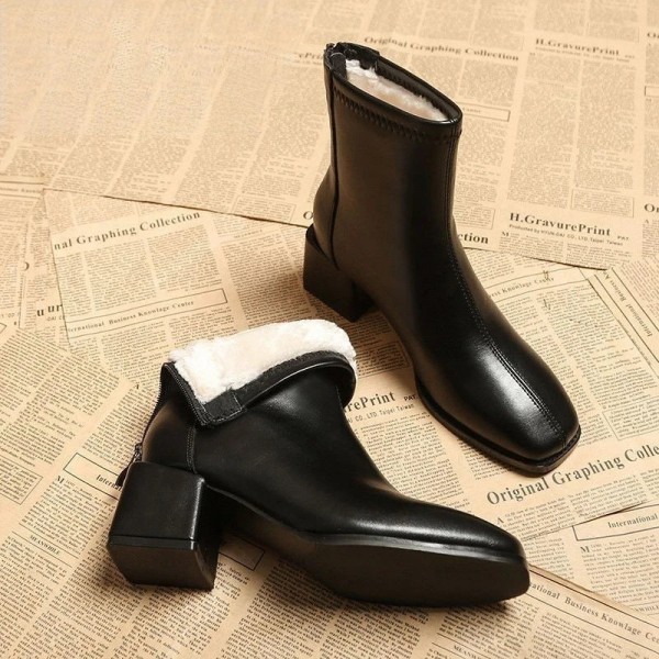 Enigma Infinity Boots