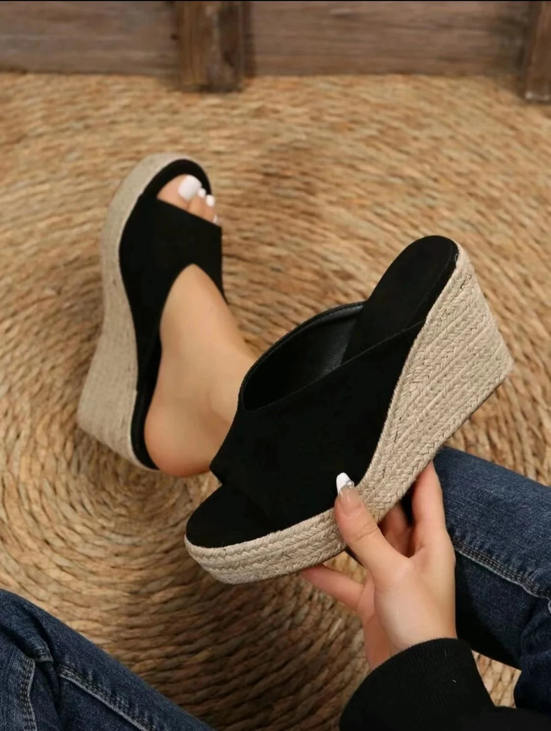 Echo Sandals