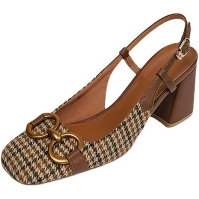 Urban Pulse Vintage Vibes Sandals