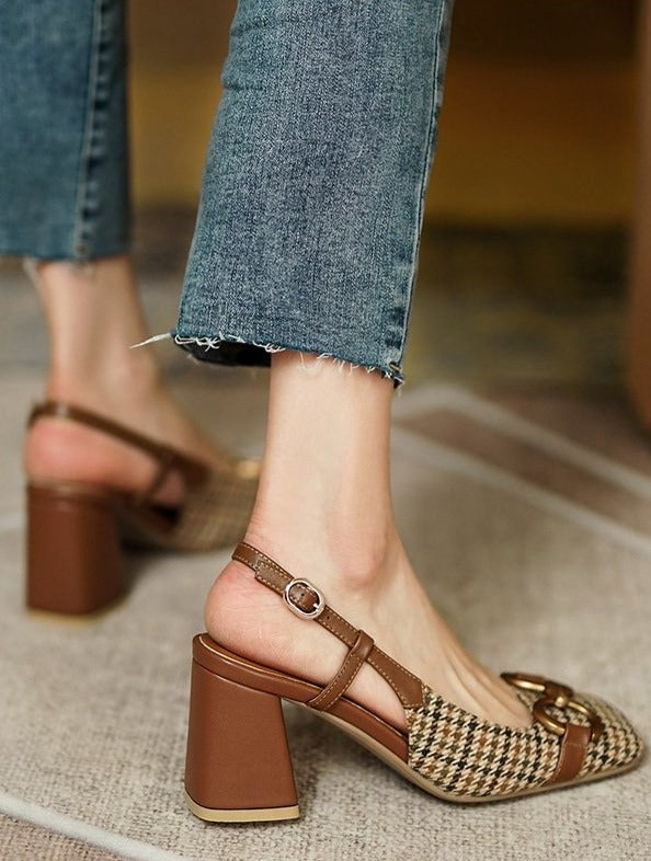 Urban Pulse Vintage Vibes Sandals