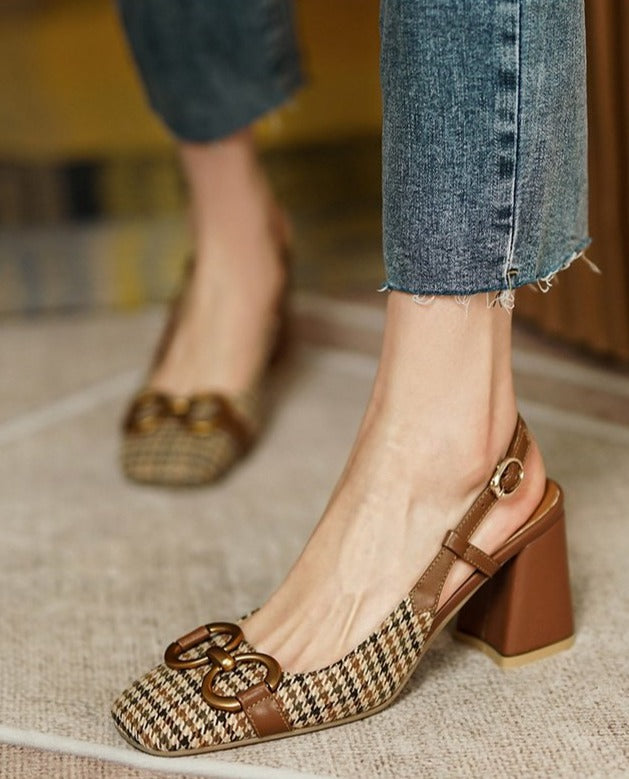 Urban Pulse Vintage Vibes Sandals