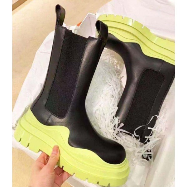 Sleek Tone Trendy Chelsea