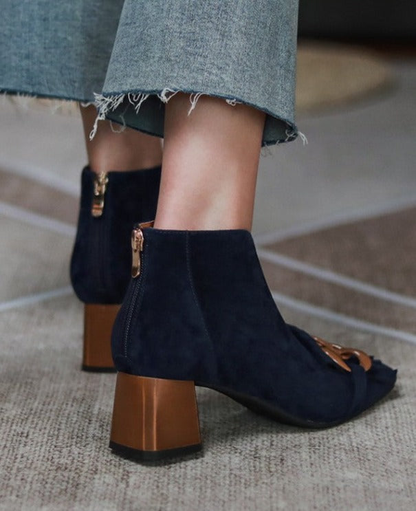 Edge Zipper Ankle Boots
