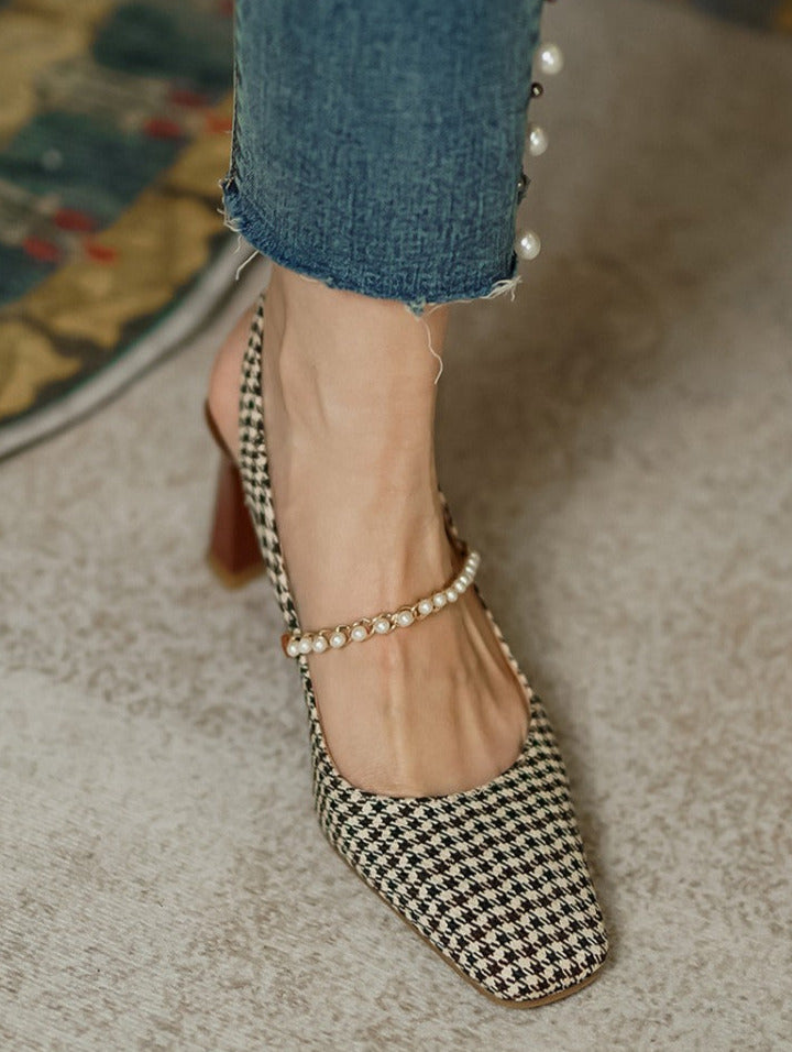 Éclat Pearl Vintage Heels
