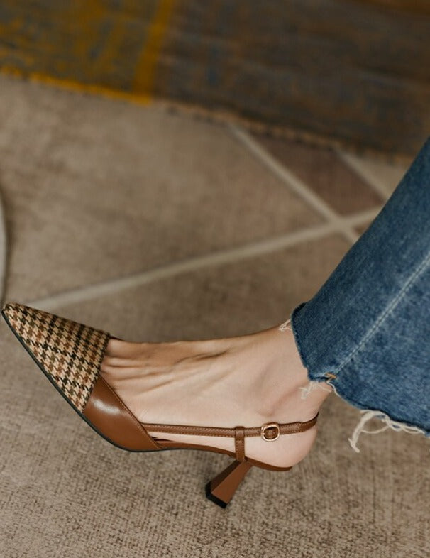 Infinity Leather Kitten Heels